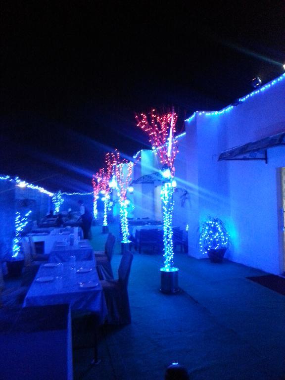 Hotel B.R. Inn Pānīpat Екстериор снимка