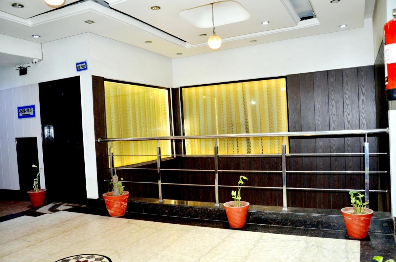 Hotel B.R. Inn Pānīpat Екстериор снимка